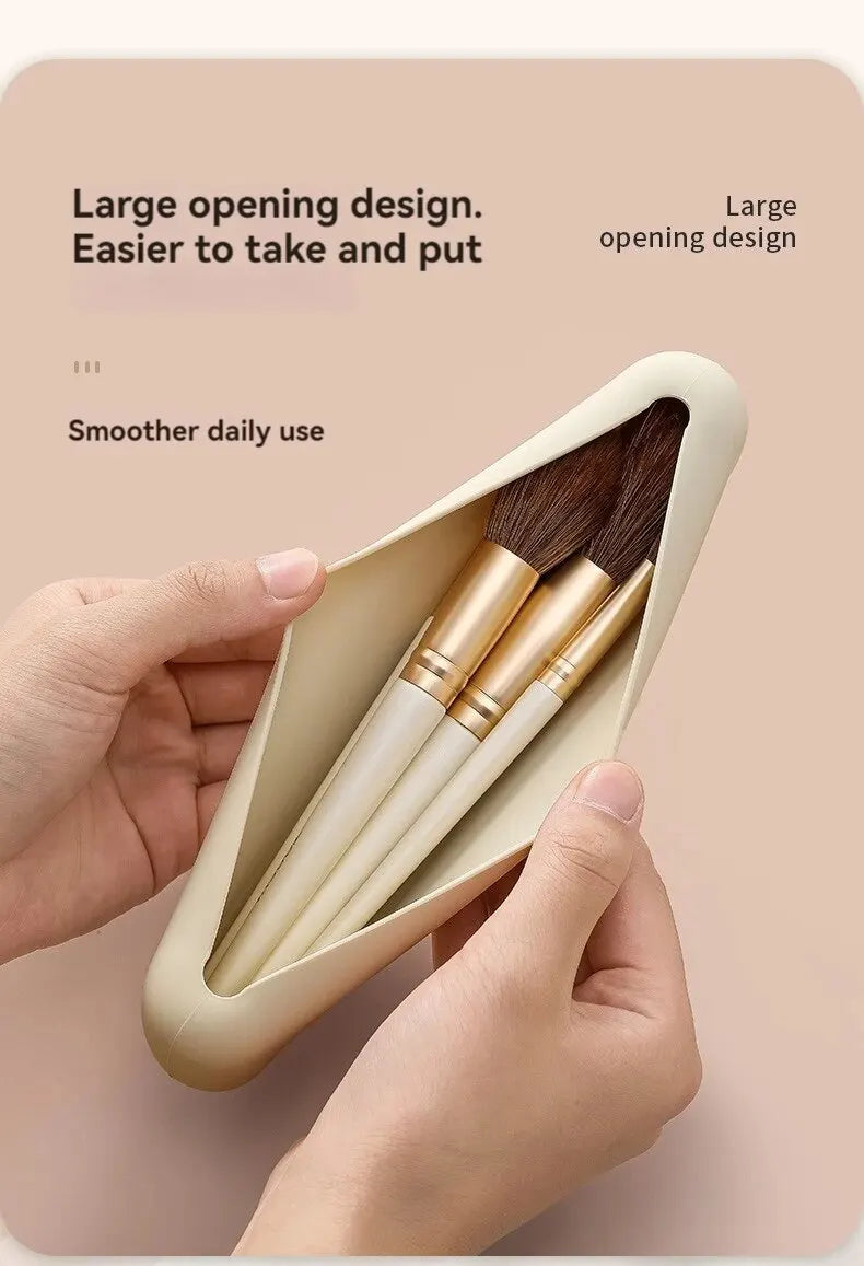 Silicone Makeup Brush & Brow Pencil Case – Dust-Proof, Portable Travel Storage Bag