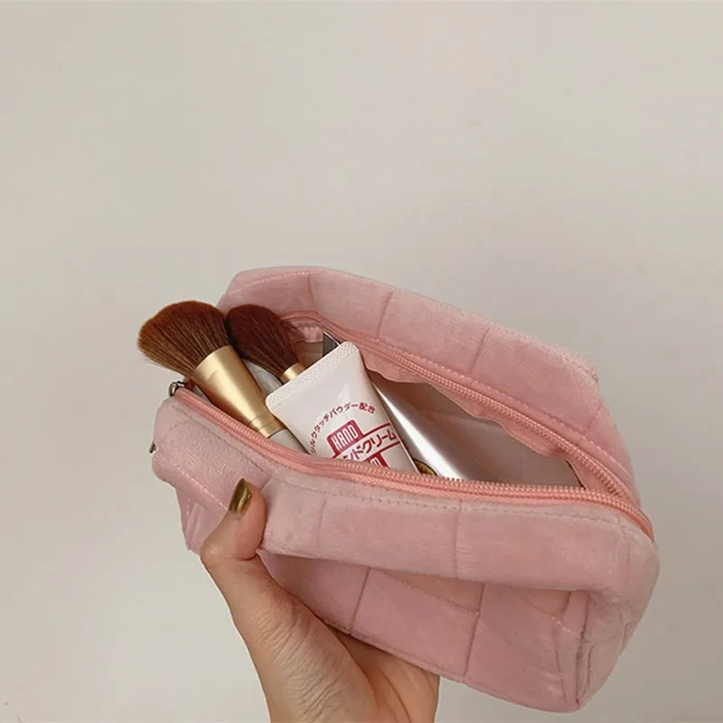 Solid Color Fur Cosmetic Bag – Large Zipper Makeup Organizer for Travel & Storage