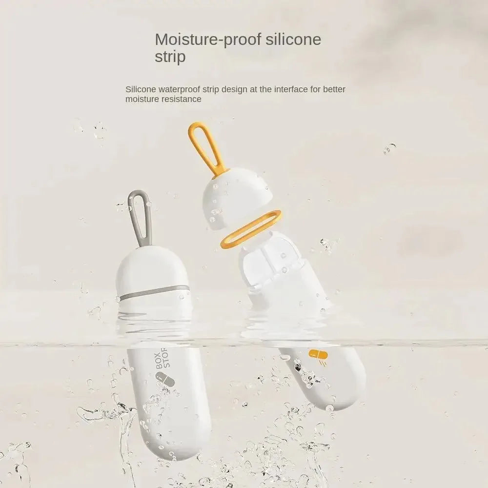 Portable Daily Drug Organizer - Convenient, Secure, and Travel-Friendly Pill Dispenser