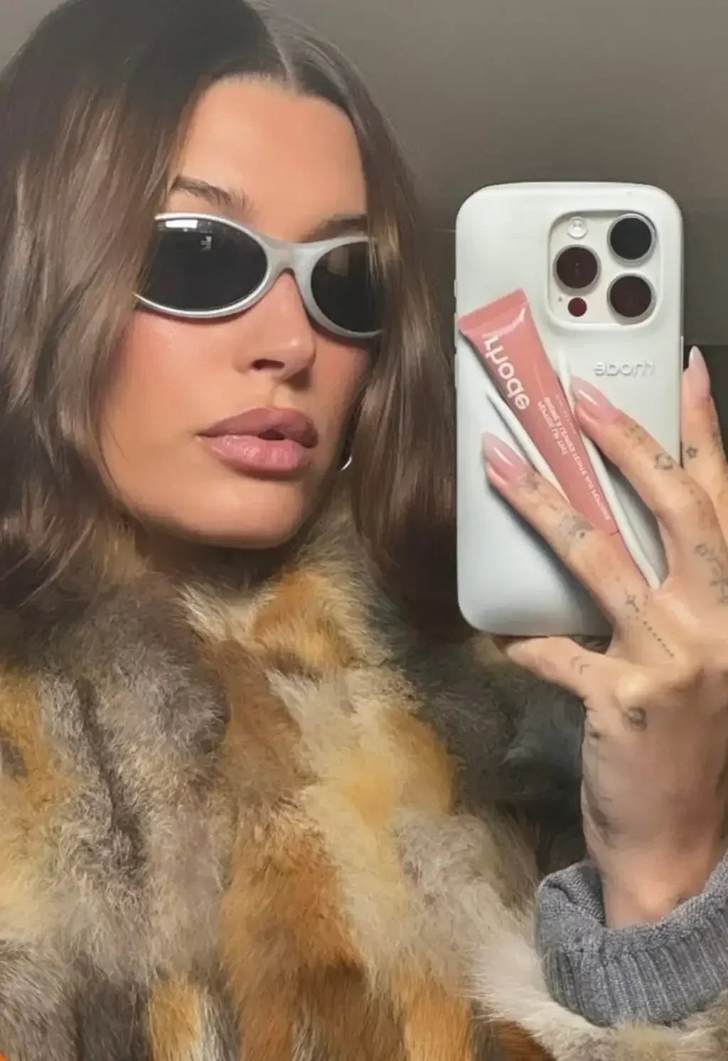 New Autumn Limited Edition Rhode Lip Holder Silicone Phone Case – Stylish and Functional Cover for iPhone 11, 12, 13, 14, 15, 16 Pro Max Plus