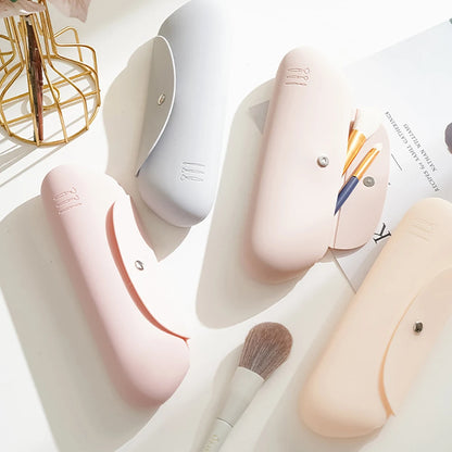 2024 Portable Makeup Brush Storage Bag – Waterproof, Magnetic, and Perfect for Travel